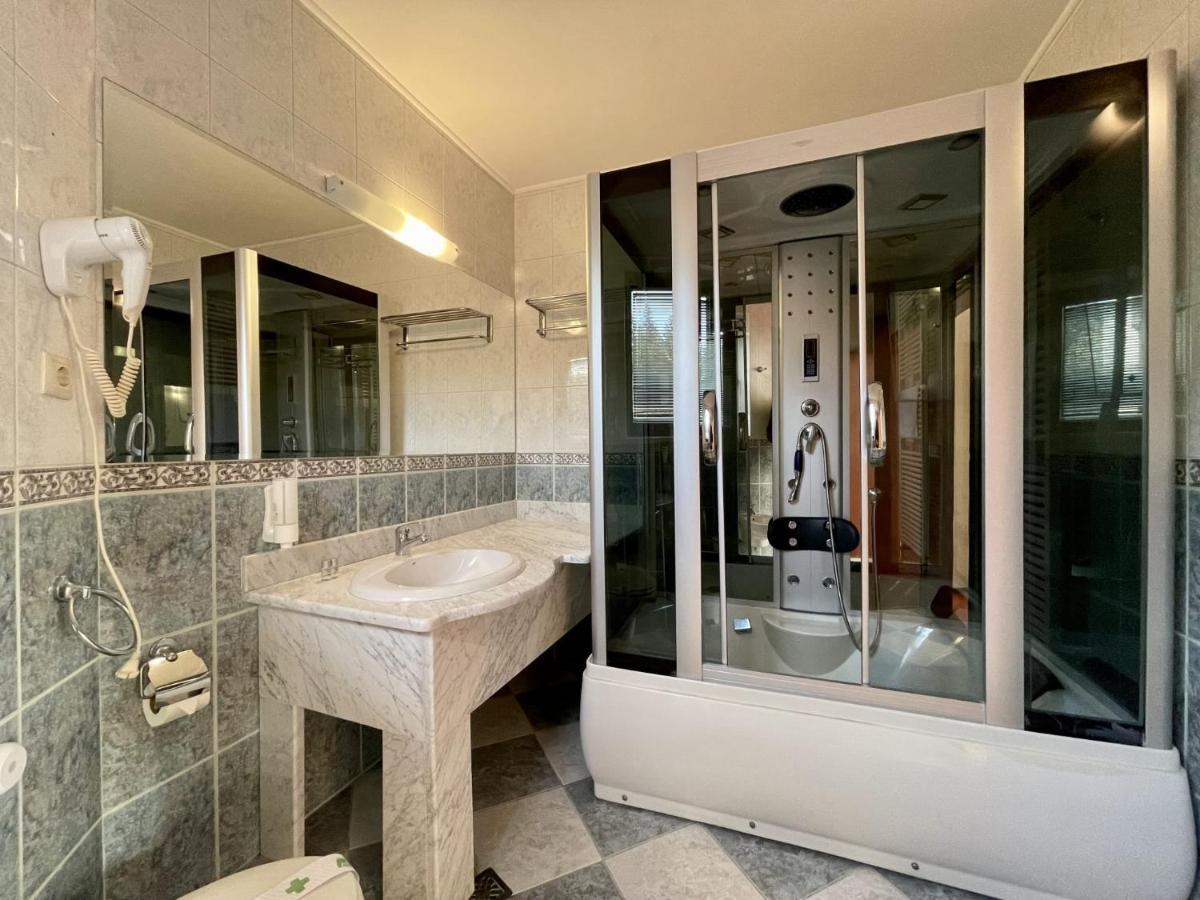 Vila Condor Poiana Brasov Εξωτερικό φωτογραφία