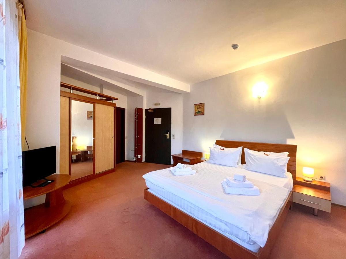 Vila Condor Poiana Brasov Εξωτερικό φωτογραφία
